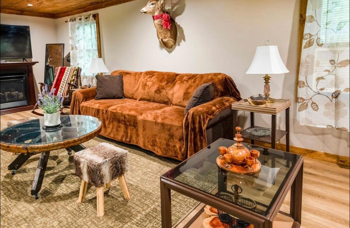 The Nook - With Hot Tub At Shawnee And Camelback Mtn Holiday home