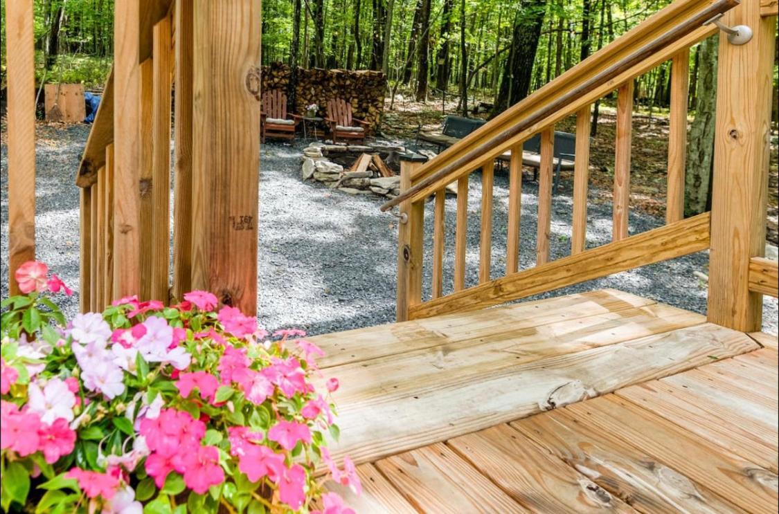 Holiday home The Nook - With Hot Tub At Shawnee And Camelback Mtn East Stroudsburg